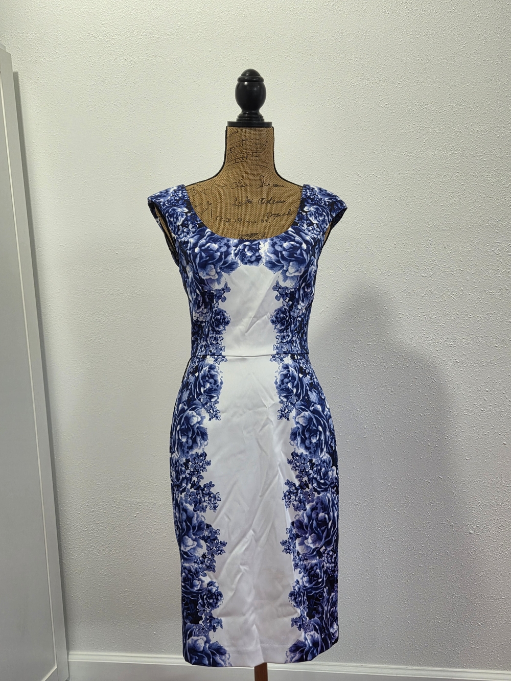 Sleeveless Blue & White Floral Sheath Dress